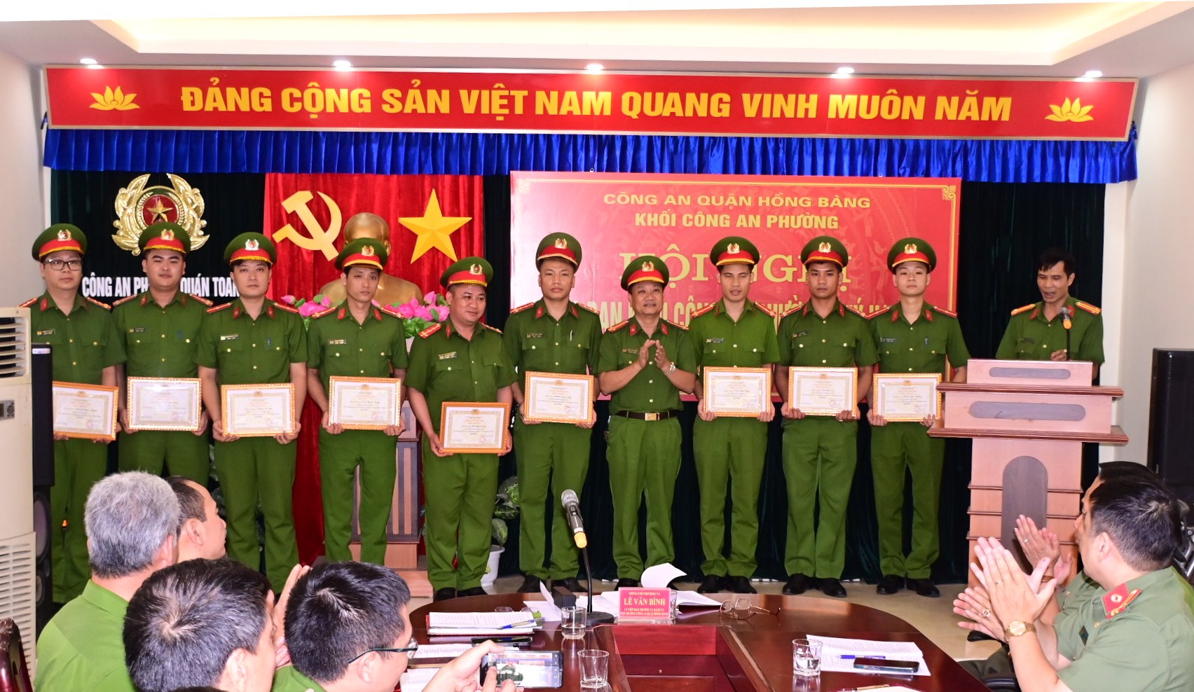 Công an quận Hồng Bàng: Giao ban thi đua Vì ANTQ khối Công an phường, qúy 2 năm 2024